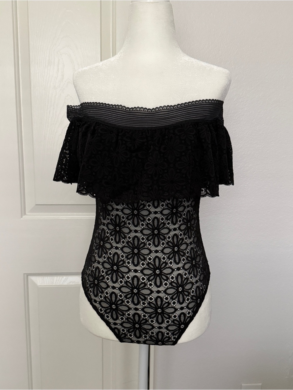 Victoria's Secret Black Off-Shoulder Floral Lace Bodysuit